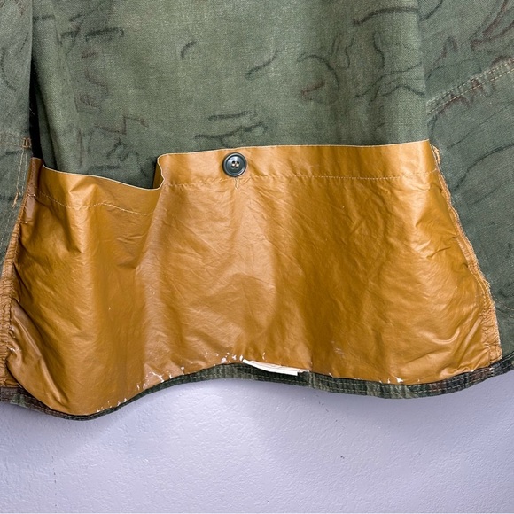 Mens Camo Hunting Jacket Divided Shell Pouches in Front Pocket Inside Game Pouch - Picture 12 of 16